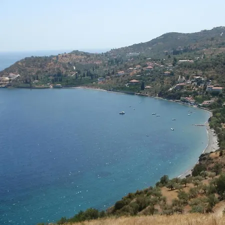 Elena's Family * Leonídion