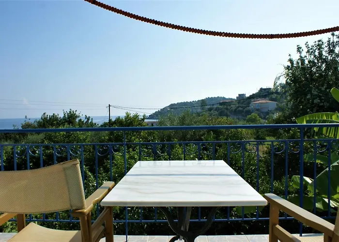 Elena's Family Apartment Leonídion