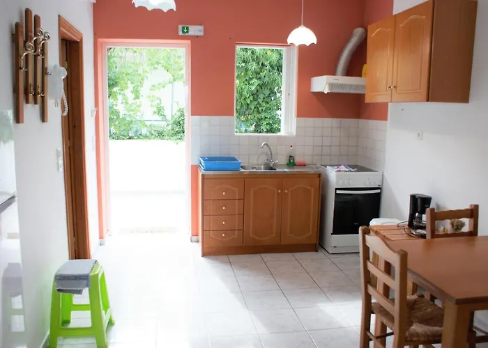 Elena's Family * Leonídion