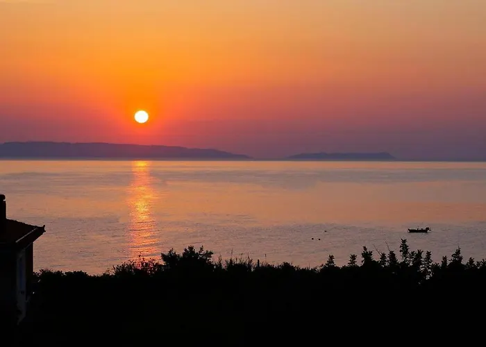 Elena's Family Apartment